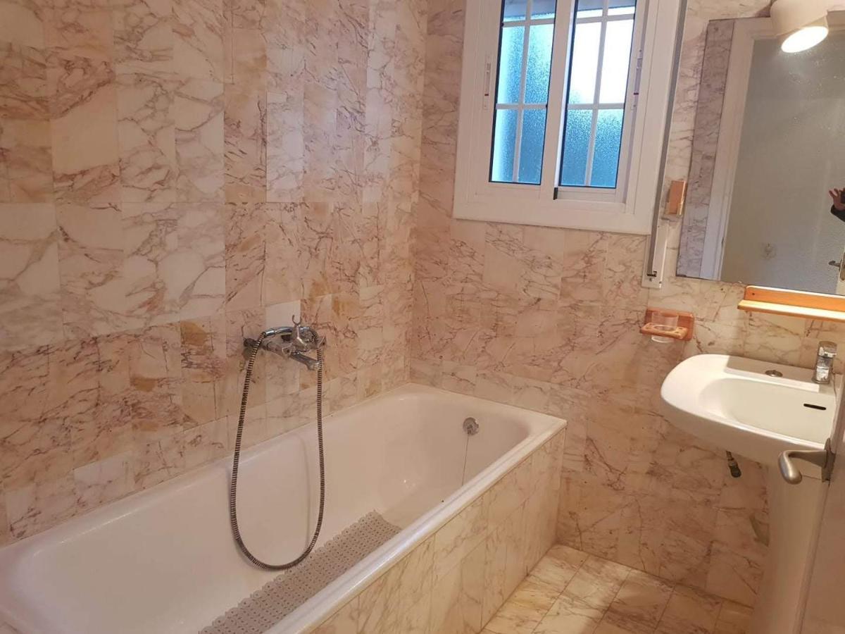 Villa Privada La Pedrereta ซาลอว์ ภายนอก รูปภาพ