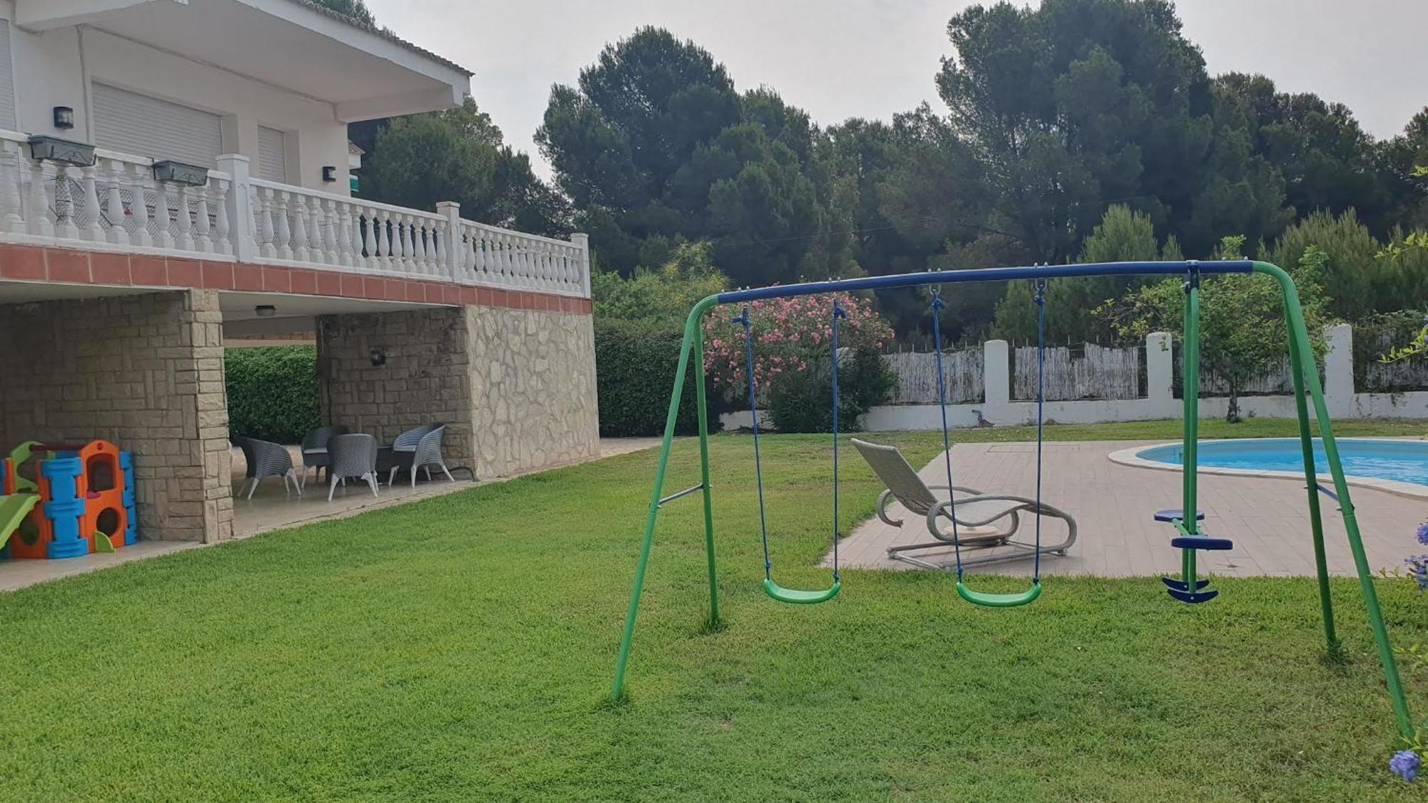 Villa Privada La Pedrereta ซาลอว์ ภายนอก รูปภาพ